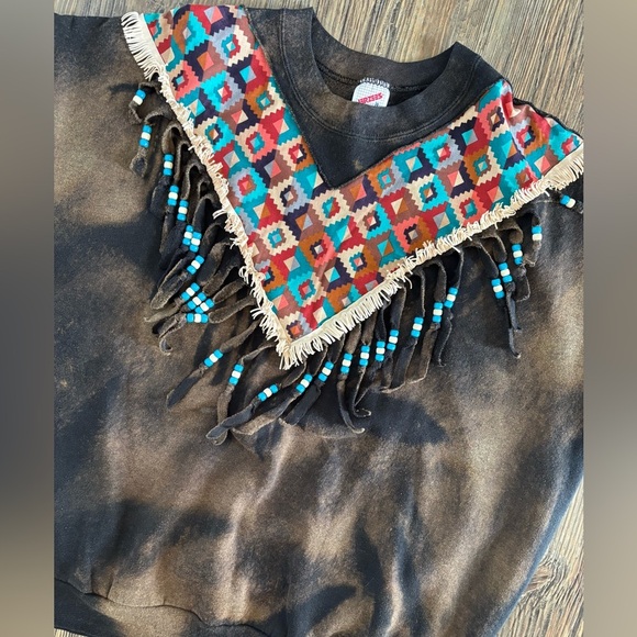 Vtg Jerzees Crewneck Sweatshirt Womens 2XL Aztec Black Bleach Dyed Beaded Fringe - Picture 7 of 11